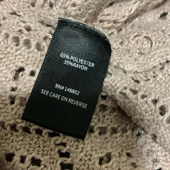 Women’s Torrid Pointelle Drape Front Cardigan Size 3 Beigetan EUC - Picture 7 of 8